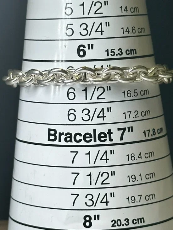 Vintage Tommy Hilfiger Bracelet Silver Tone Chunky Chain Heart Charm Magnetic - Picture 9 of 9